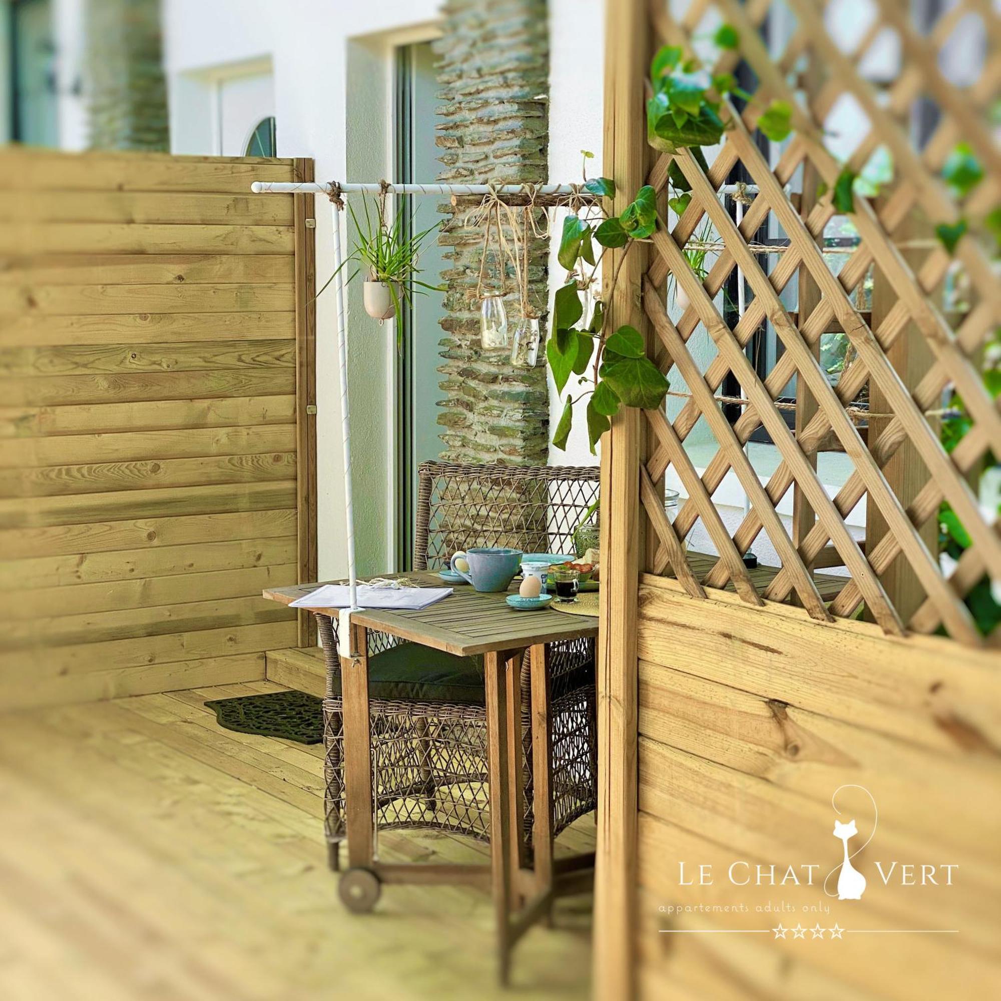 Le Chat Vert - Appartements Adults Only Saint-André Exterior photo